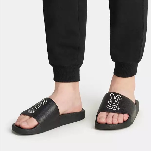 Coach Lunar New Year Slide With Rabbit - Picture 4 of 7